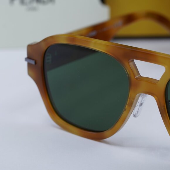 Final Price! Fendi FE40130F 55N Sunglasses - Picture 9 of 10